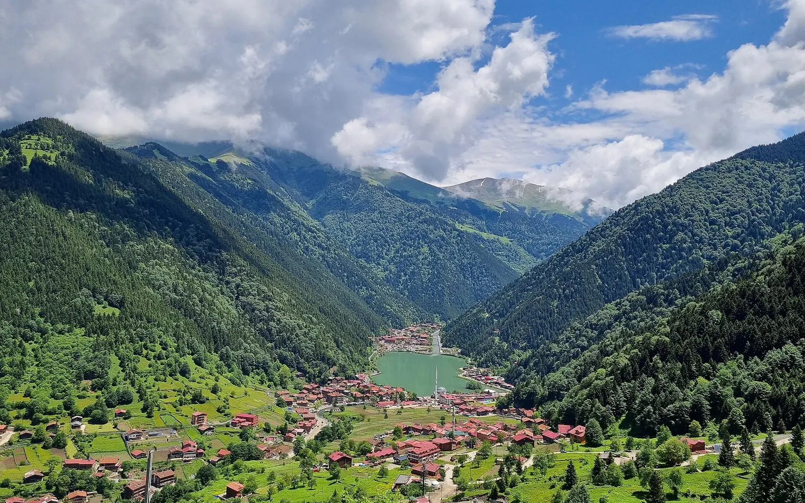 Uzungöl hədiyyəli Trabzon turu